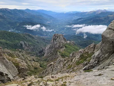 Magnifiques vues dégagées depuis les crêtes Magnifiques vues dégagées depuis les crêtes