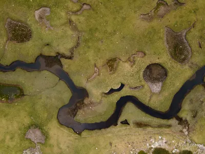 Pozzines du lac de Nino (vue drone) Pozzines du plateau du Camputile (vue drone)