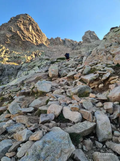 Ascension vers le col de Bocca alle Porte Ascension vers le col de Bocca alle Porte