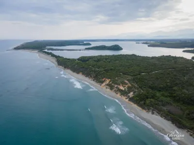 Plage de Tallone et Étang de Diane