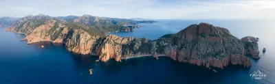 Capo Rosso (vue drone) Capo Rosso (vue drone)