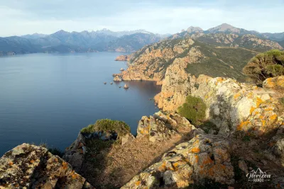 Capo Rosso et le golfe de Porto Capo Rosso et le golfe de Porto