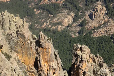 Les falaises du Capu di u Vitullu Les falaises du Capu di u Vitullu