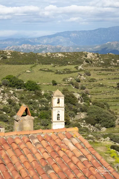 Vue depuis le haut du village de Sant'Antonino