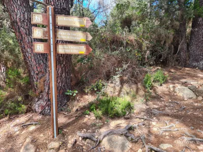 Sentier des roches bleues
