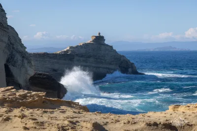 Ile Saint Antoine, la Sardaigne au loin Ile Saint Antoine, la Sardaigne au loin