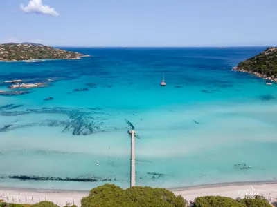 Plage de Santa Giulia (vue drone)