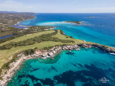 Pointe de Sperone (vue drone) Pointe de Sperone (vue drone)