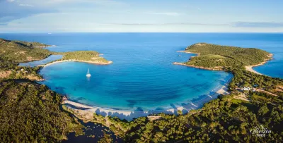 Rondinara Bay (drone shot)