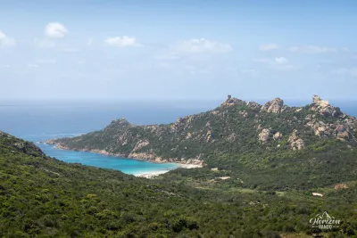 Baie de Roccapina depuis la départementale