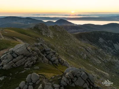 Vue à l'ouest au coucher de soleil Vue à l'ouest au coucher de soleil