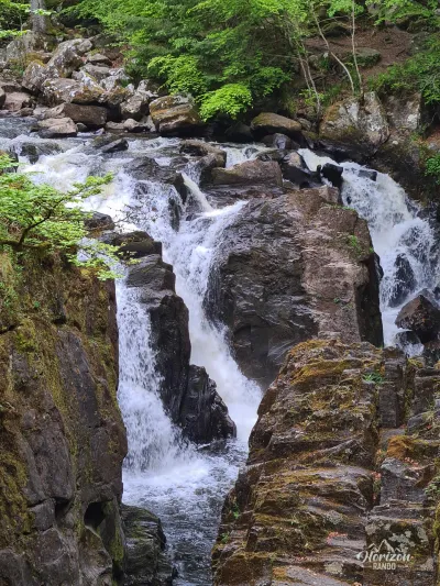 Chutes d'eau de la rivière Brann Chutes d'eau de la rivière Brann