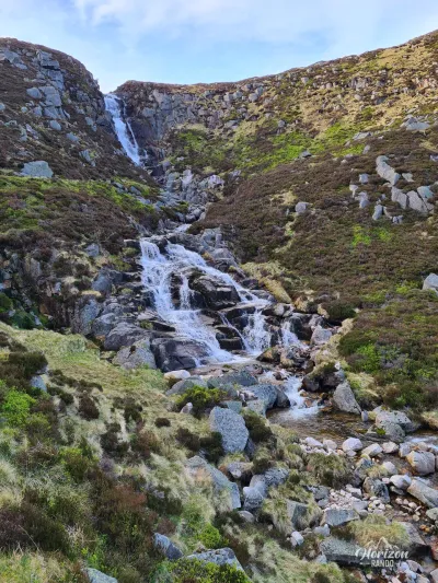 Cascade lors de l'ascension Cascade lors de l'ascension