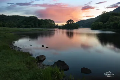 Loch Awe au coucher de soleil Loch Awe au coucher de soleil