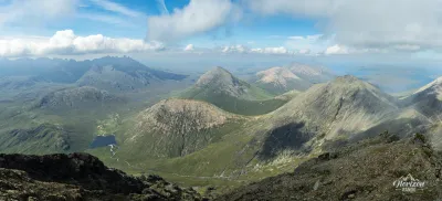 Panorama depuis le sommet de Blà Bheinn Panorama depuis le sommet de Blà Bheinn
