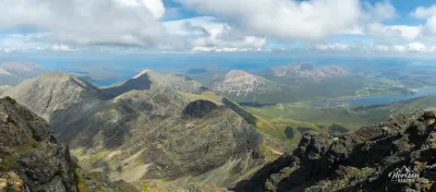 Panorama depuis le sommet de Blà Bheinn Panorama depuis le sommet de Blà Bheinn