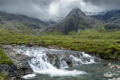 Fairy pools et Sgurr An Fheadain Fairy pools et Sgurr An Fheadain