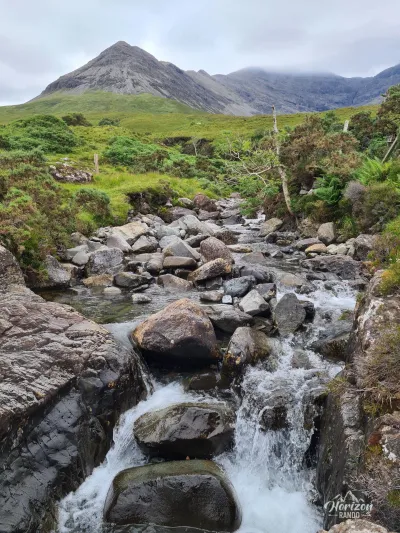 Cascades Cascades