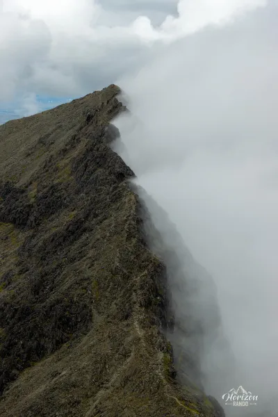 Nuages sur Sgurr Na Banachdaich Nuages sur Sgurr Na Banachdaich