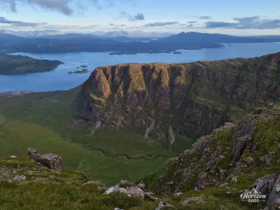 Meall Gorm et Loch Carron Meall Gorm et Loch Carron