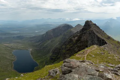 An Teallach depuis le sommet de Sgùrr Fiòna An Teallach depuis le sommet de Sgùrr Fiòna