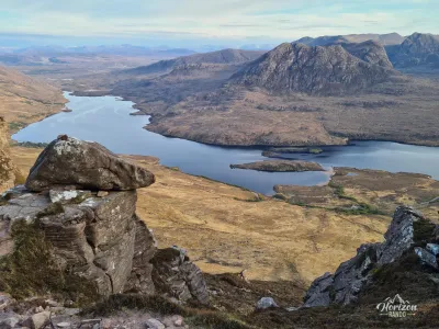 Loch Lurgainn et Sgorr Tuath Loch Lurgainn et Sgorr Tuath