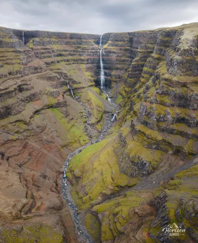 Strútsfoss (vue drone) Strútsfoss (vue drone)