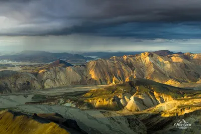 Ciel menaçant sur le Landmannalaugar Ciel menaçant sur le Landmannalaugar