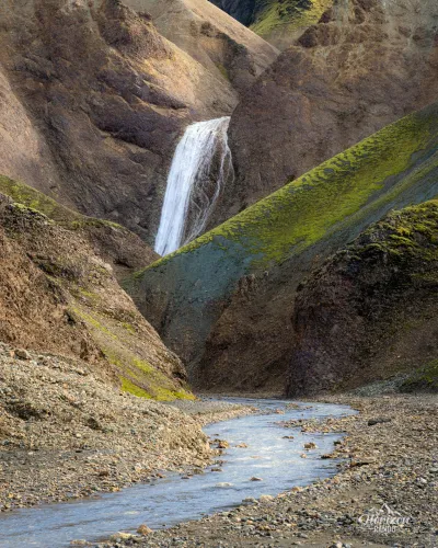 Une chute d'eau complètement inattendue Une chute d'eau complètement inattendue