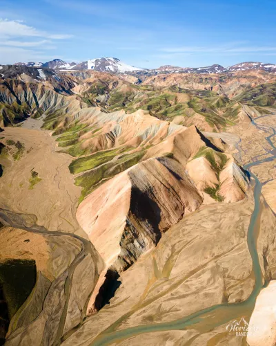 Vallée de Jökulgil (vue drone) Vallée de Jökulgil (vue drone)