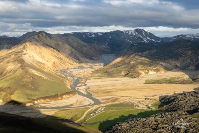 Landmannalaugar au soleil couchant Landmannalaugar au soleil couchant