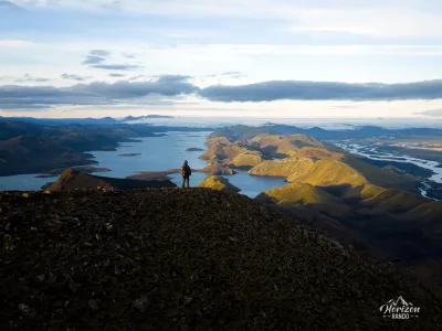 Lac de Langisjór et Vatnajökull (vue drone)