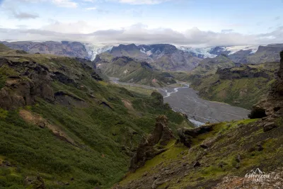 Vallée de Thórsmörk et Myrdalsjökull Vallée de Thórsmörk et Myrdalsjökull