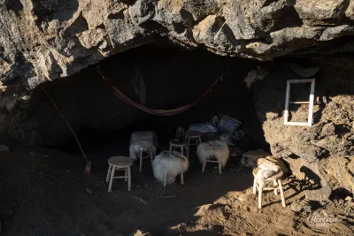 L'une des nombreuses grottes L'une des nombreuses grottes