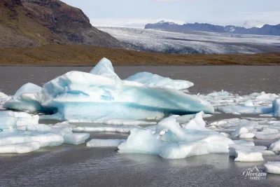 Fjallsárlón glacier lagoon