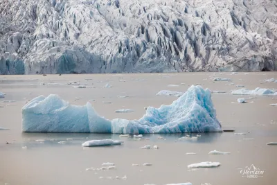 Fjallsárlón glacier lagoon