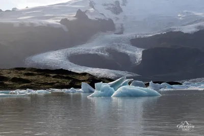 Fjallsárlón glacier lagoon