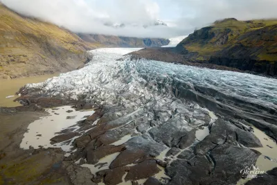 Glacier de Svínafellsjökull (vue drone)