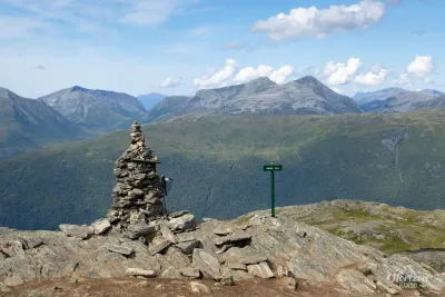 Sommet de Høgaksla