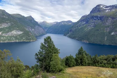 Geirangerfjord depuis le parking Point de vue sur Geirangerfjord depuis le parking