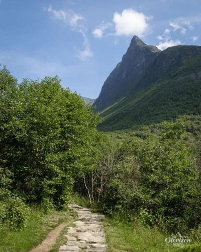 Sentier en pierre