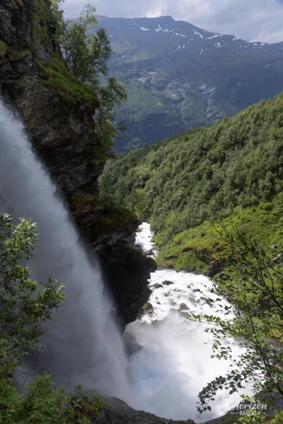 Cascade Storsæterfossen