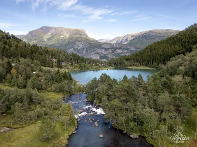 Lac Fossasete (vue drone) Lac Fossasete (vue drone)