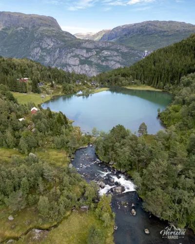 Lac Fossasete (vue drone) Lac Fossasete (vue drone)