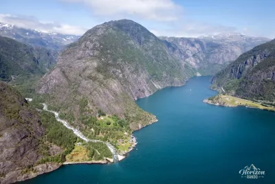 Åkrafjord (vue drone) Åkrafjord (vue drone)