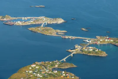 Sakrisøy et Hamnøy
