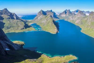 Les Fjords de Forsfjorden et Kjerkfjorden