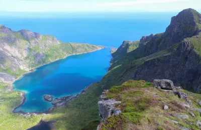 Fjord de Djupfjorden depuis Merraflestinden Fjord de Djupfjorden depuis Merraflestinden