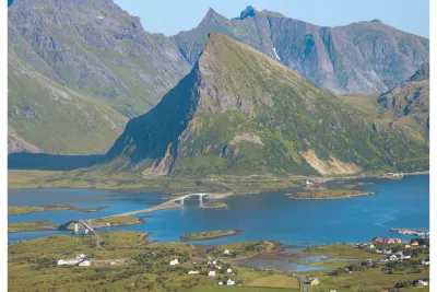 Sommet de Volandstinden Sommet de Volandstinden