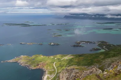 Magnifiques ilots de Bergsøyan Magnifiques ilots de Bergsøyan